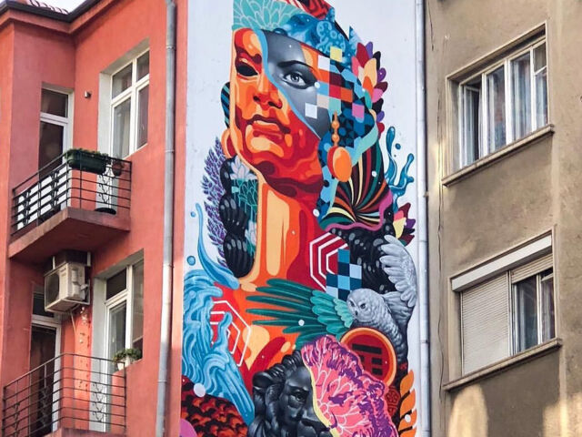 Заличиха стенописа на световноизвестния графити артист Тристан Итън в София